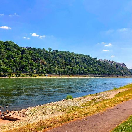 Gemuetliche Rheinblick Residenz Apartment Koblenz  Bagian luar foto